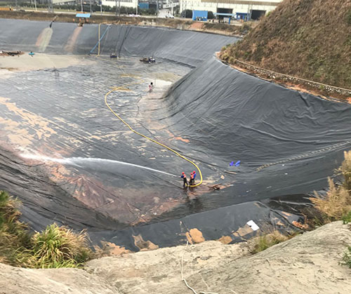肇东废水池清理